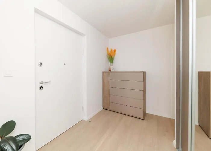 Vibes By Belmont Realty Apartmán *