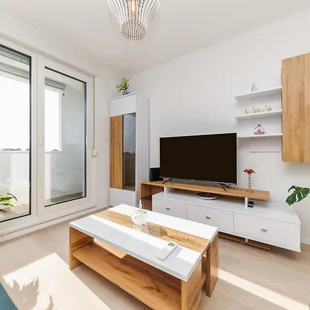 Vibes By Belmont Realty Apartament *